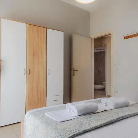 Apartment D ' Oro